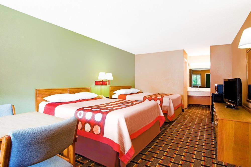 Americas Best Value Inn Darien Zewnętrze zdjęcie