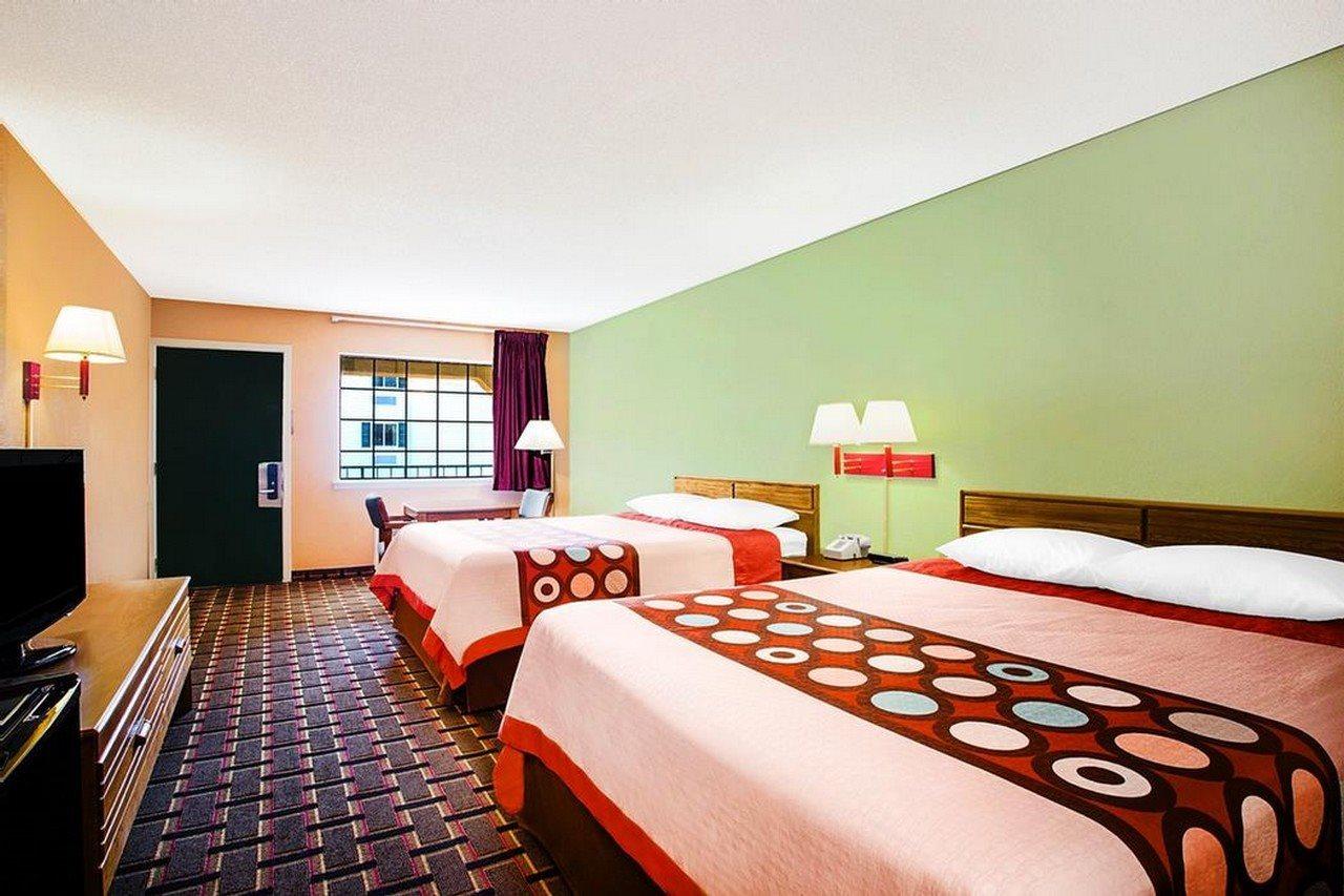Americas Best Value Inn Darien Zewnętrze zdjęcie