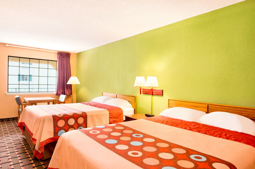 Americas Best Value Inn Darien Zewnętrze zdjęcie