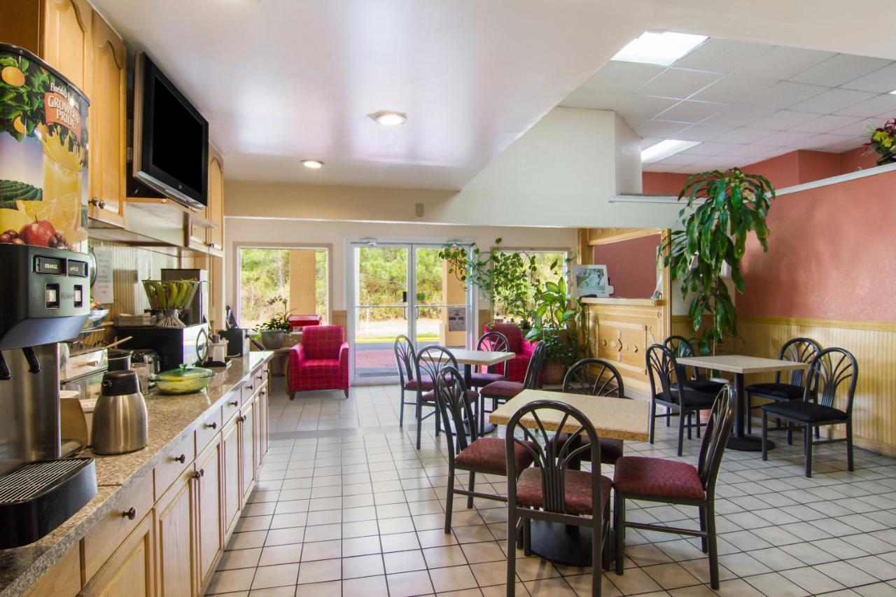 Americas Best Value Inn Darien Zewnętrze zdjęcie